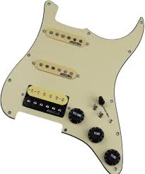 Färdigkopplad Gitarrpickguard 7-vägs