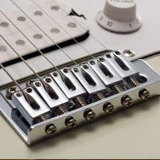 6-pack Tremolo Sadlar för Fender Elgitarr