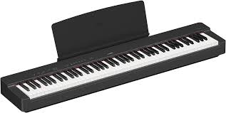Yamaha P-225 Digitalpiano med 88 GHC-tangenter och 24 ljud