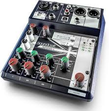 Soundcraft Notepad-5: Kompakt Analog Blandningskonsol med USB